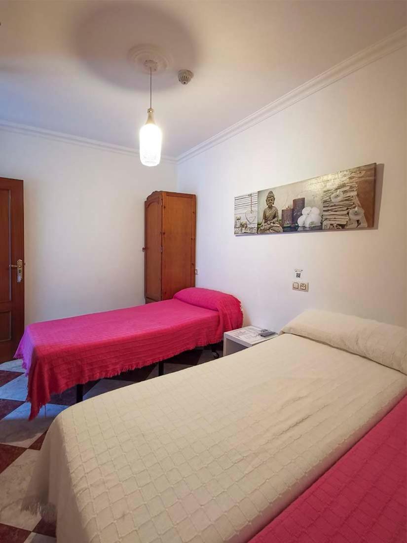 Pension Hidalgo 1 Utrera Bagian luar foto